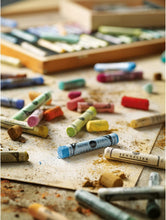 Cargar imagen en el visor de la galería, Caja Pasteles Extra suaves à l'écu "Iridescentes" 24 colores Sennelier